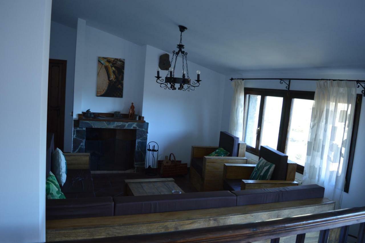 Las Estrebedes Casa Rural Guest House Caminomorisco Exterior foto