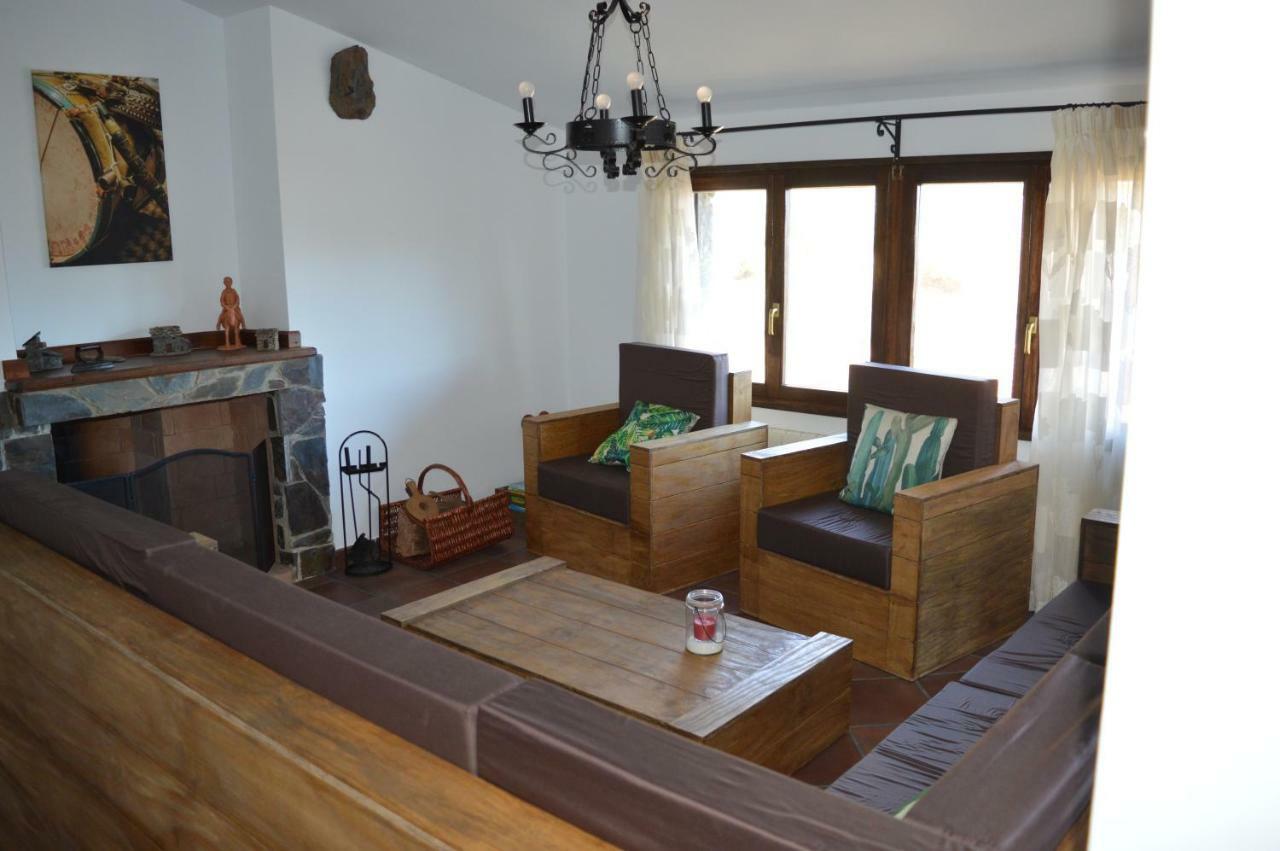 Las Estrebedes Casa Rural Guest House Caminomorisco Exterior foto